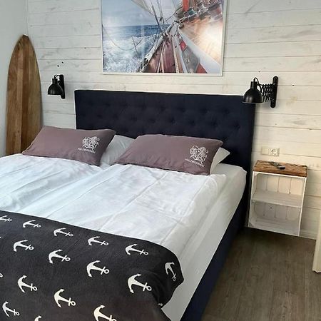 Bootshaus Appartements Куксгафен Екстер'єр фото