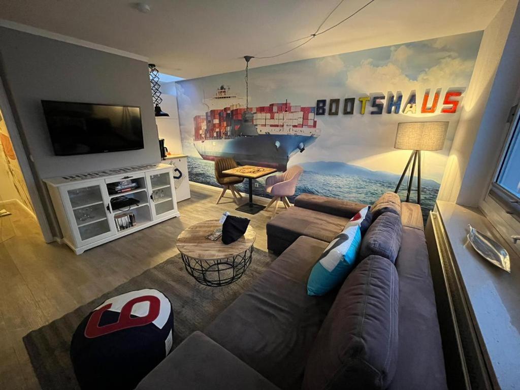 Bootshaus Appartements Куксгафен Екстер'єр фото